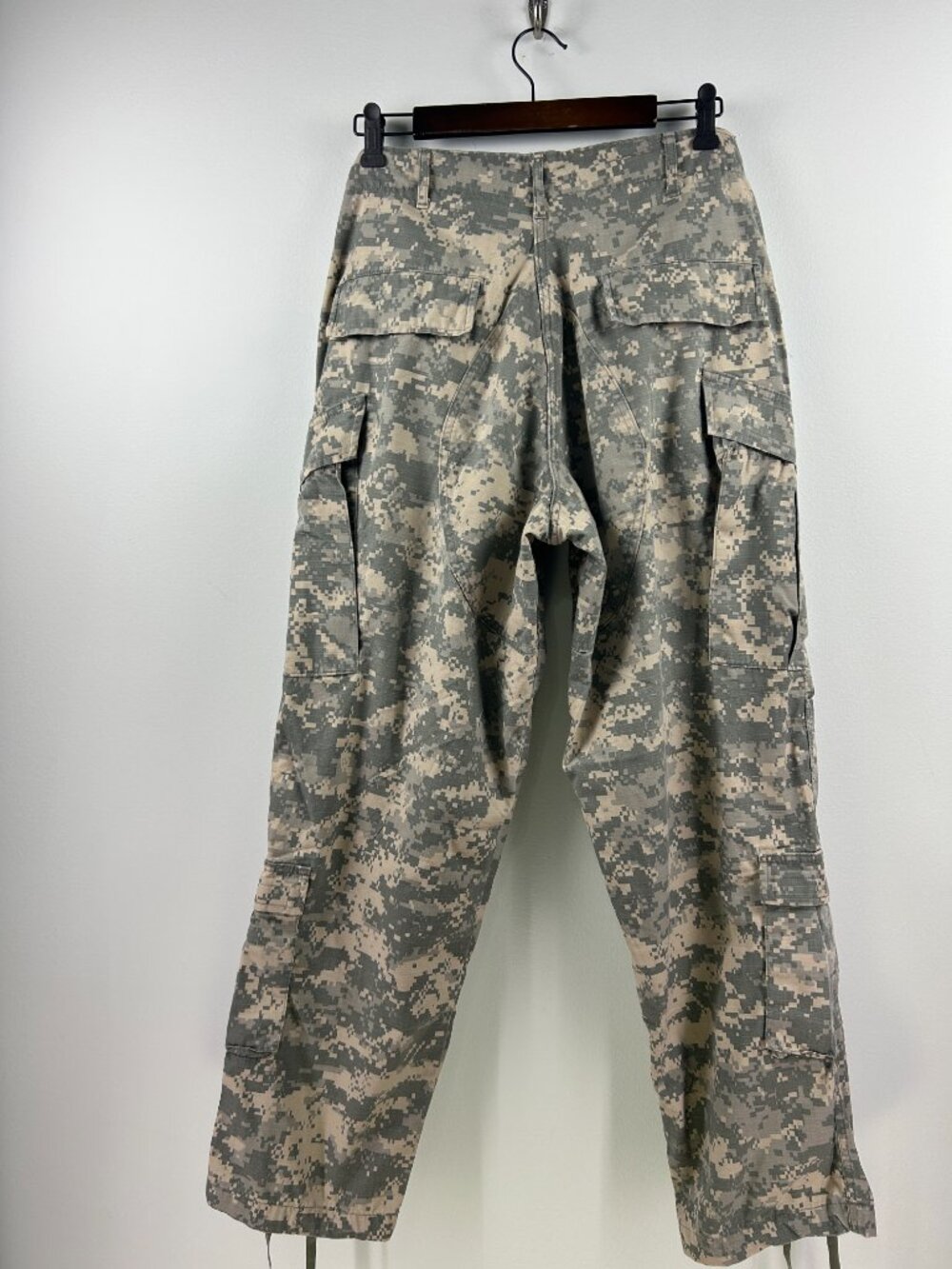 Army Combat Uniform ACU Digital Camo Trousers Medium Regular Unisex